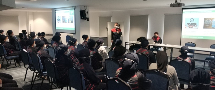 Біз есірткіге қарсы полицияның ANNE жобасының аясында есірткіге тәуелділік бойынша тренинг алдық