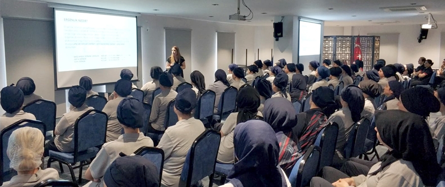 «Жасөспірімдік кезеңдегі отбасылық қарым-қатынастар, проблемалар және оларды шешу бойынша ұсыныстар» тақырыптары талқыланды